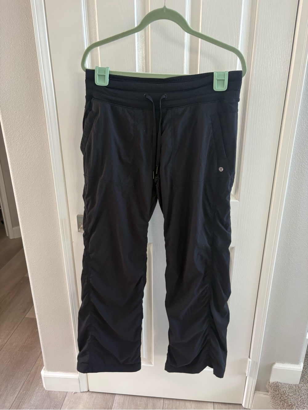 Lululemon Athletics | Black Dance Studio Ruched Pants | Sz 10